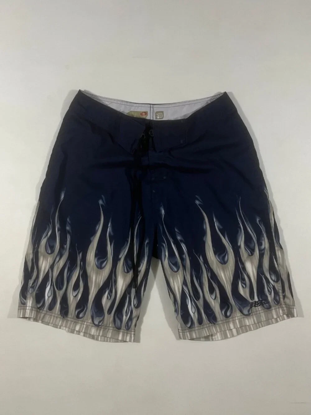 Y2K No Fear Navy Flame Print Board Shorts 32